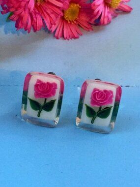 Vintage Lucite Rose Earrings, Vintage Rose Earrings, Vintage Clip-On Earrings